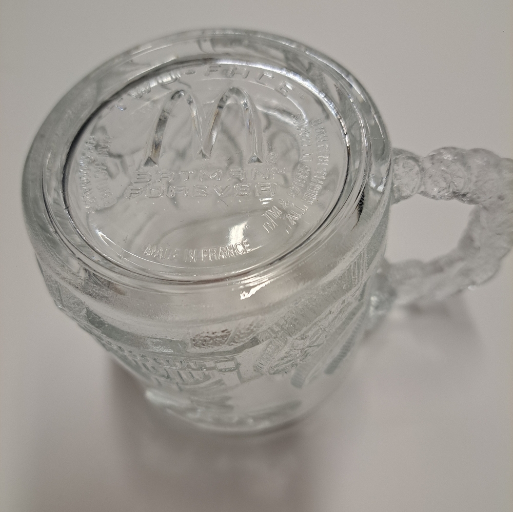 Batman  Forever Two - Face Glass Mug  1995 Mcdonald's. - Picture 7 of 7